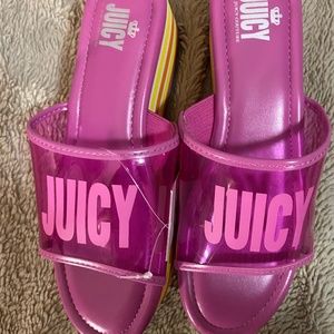 Juicy platform sandals